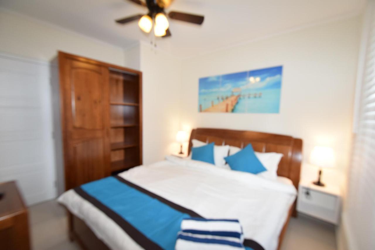 Arena Condos Aruba - 250 m from Eagle Beach Palm Beach Exterior foto