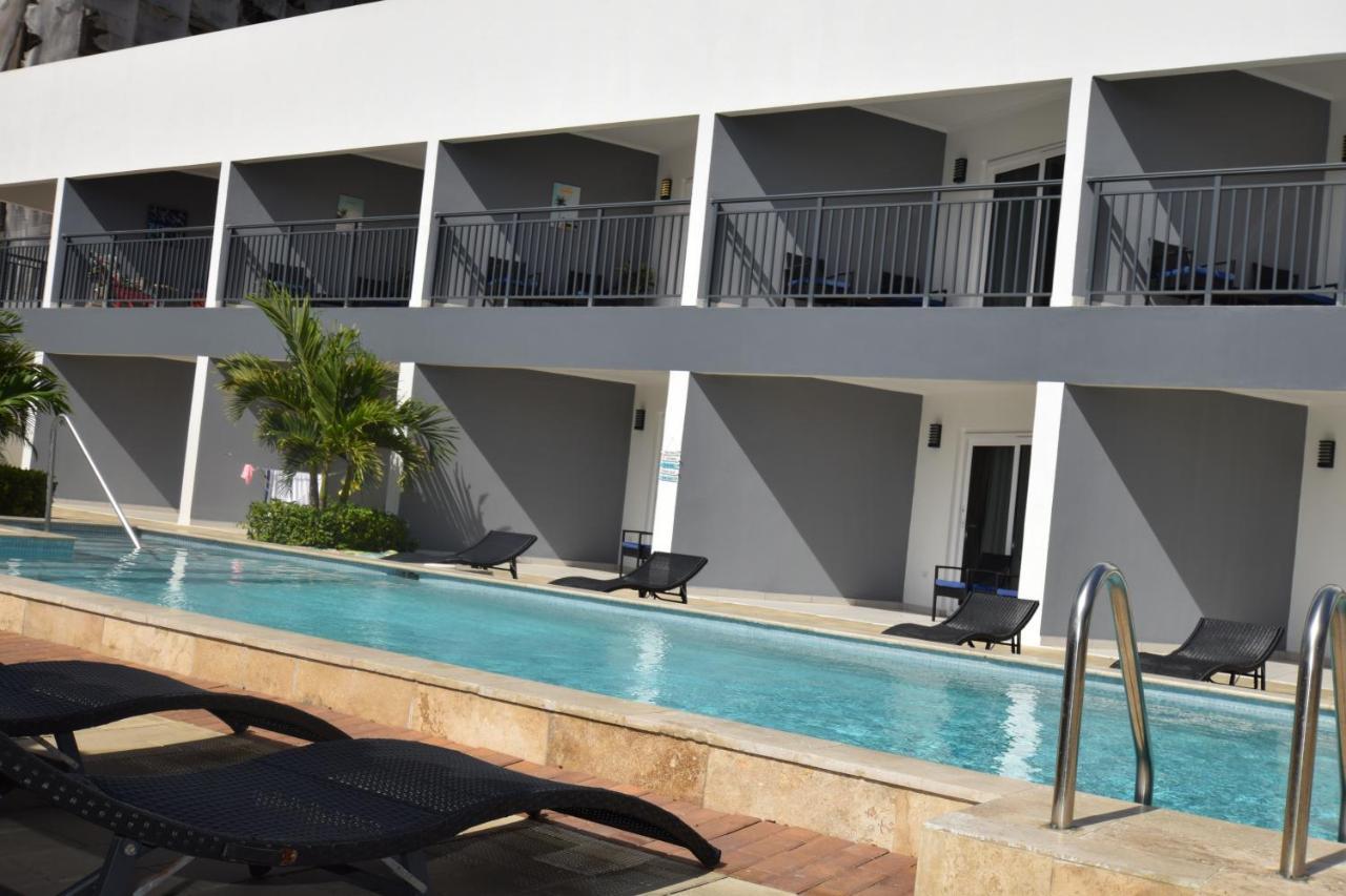 Arena Condos Aruba - 250 m from Eagle Beach Palm Beach Exterior foto
