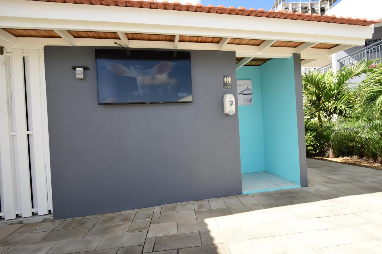 Arena Condos Aruba - 250 m from Eagle Beach Palm Beach Exterior foto
