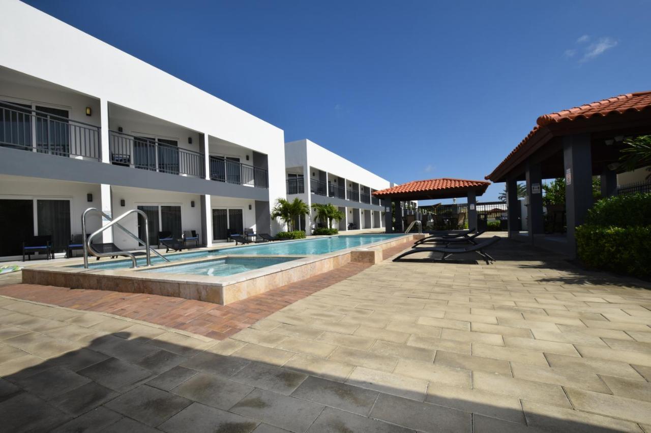 Arena Condos Aruba - 250 m from Eagle Beach Palm Beach Exterior foto