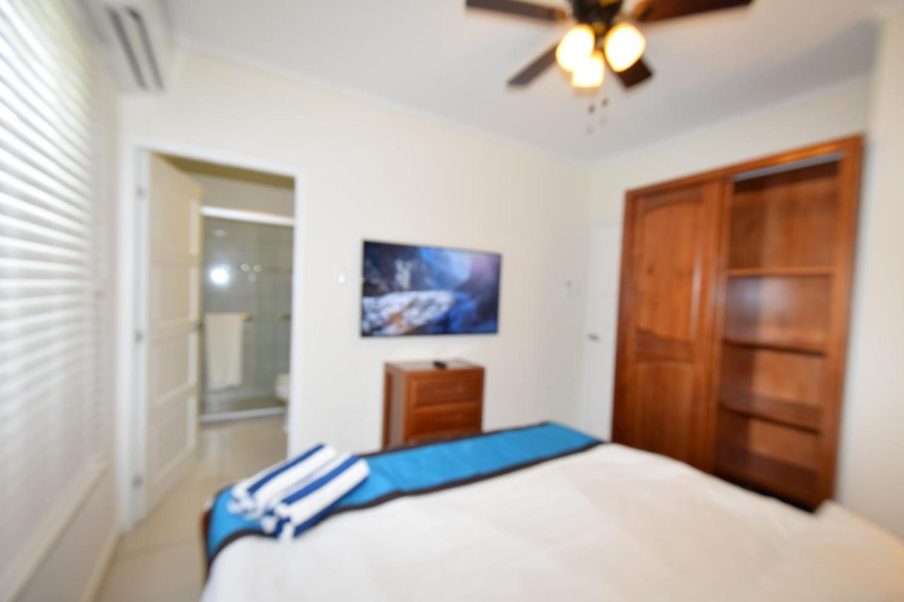 Arena Condos Aruba - 250 m from Eagle Beach Palm Beach Exterior foto