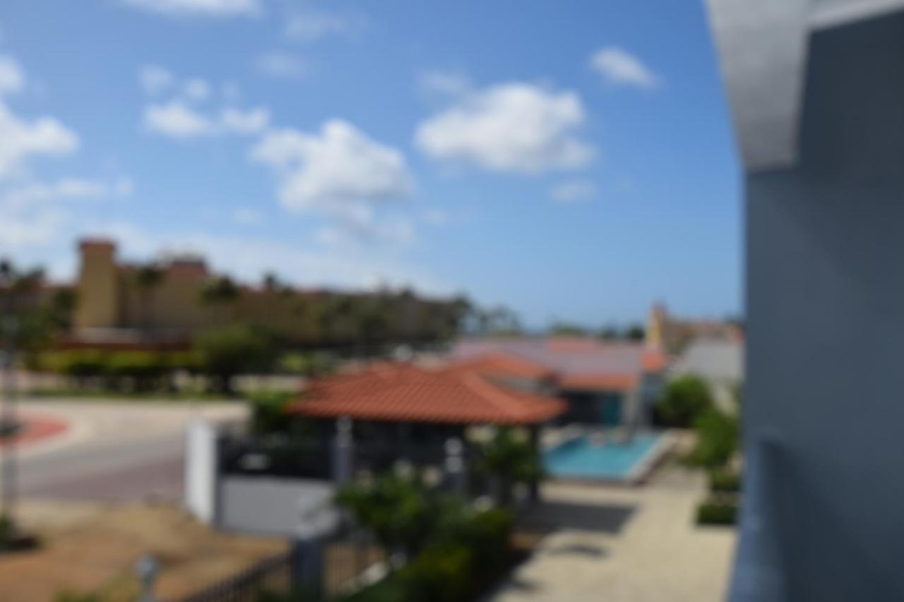 Arena Condos Aruba - 250 m from Eagle Beach Palm Beach Exterior foto